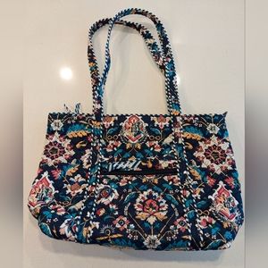 Vera Bradley X Harry Potter Home to Hogwarts Small Vera Tote